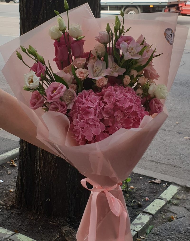 Buchet Hortensie Roz